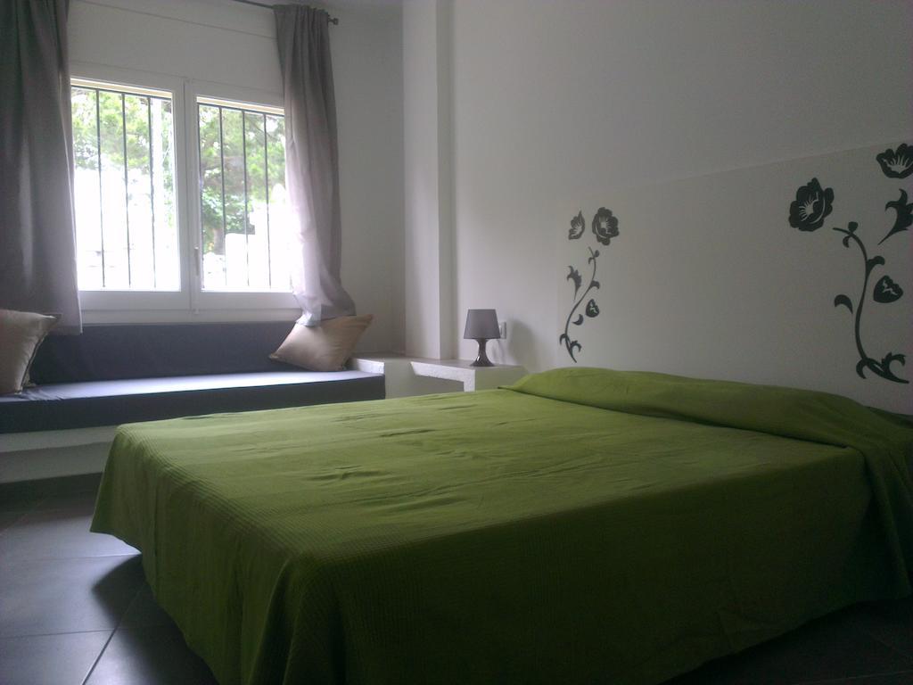 Apartaments La Riera Rosas Exterior foto